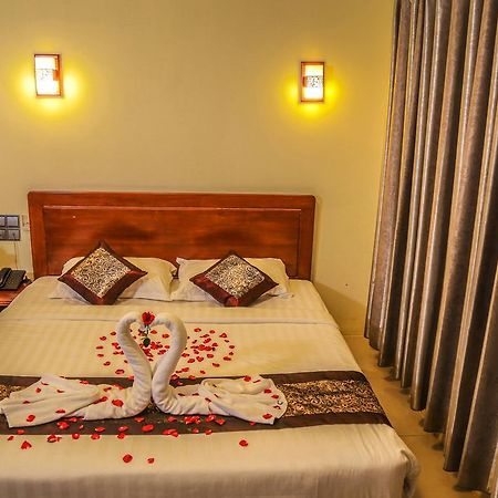 City Grand Hotel Мандалей Екстериор снимка
