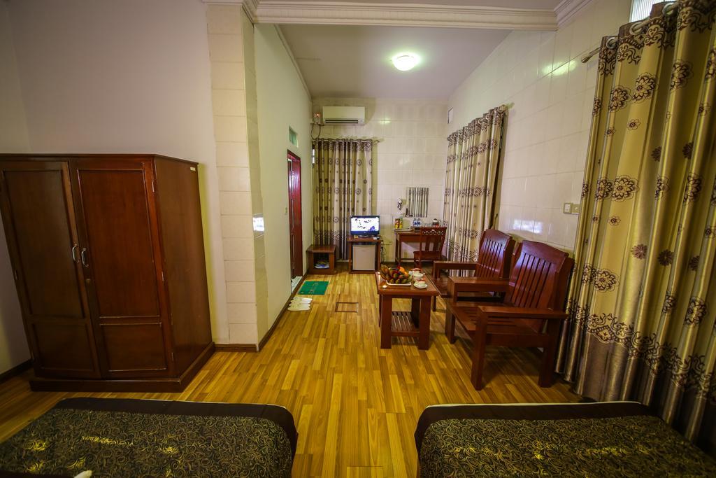 City Grand Hotel Мандалей Екстериор снимка